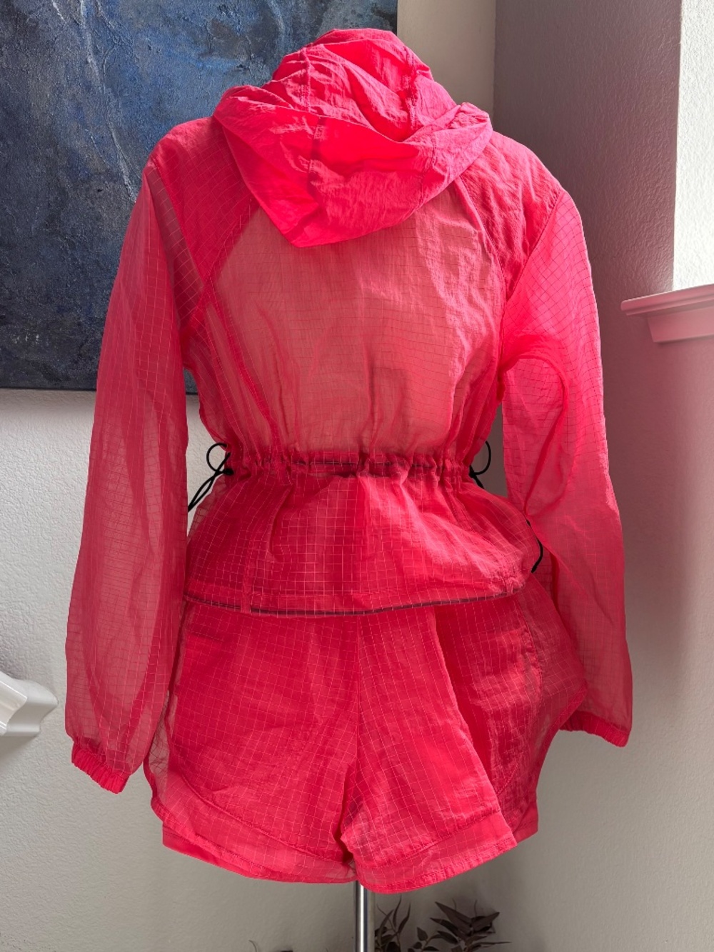 Nike Running Division Sheer Jacket and Shorts - Picture 2 of 6